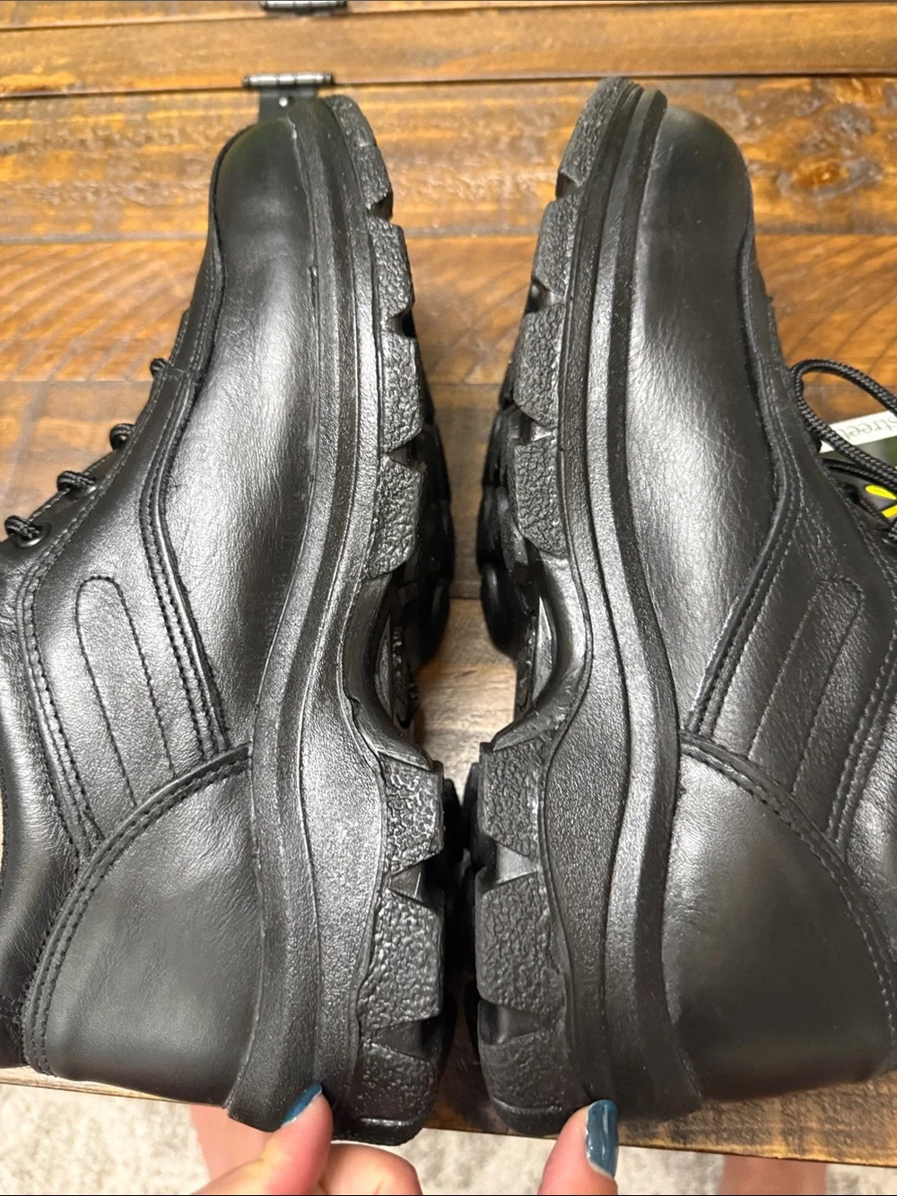 Thorogood Men's Soft Streets Series Double Track Oxford